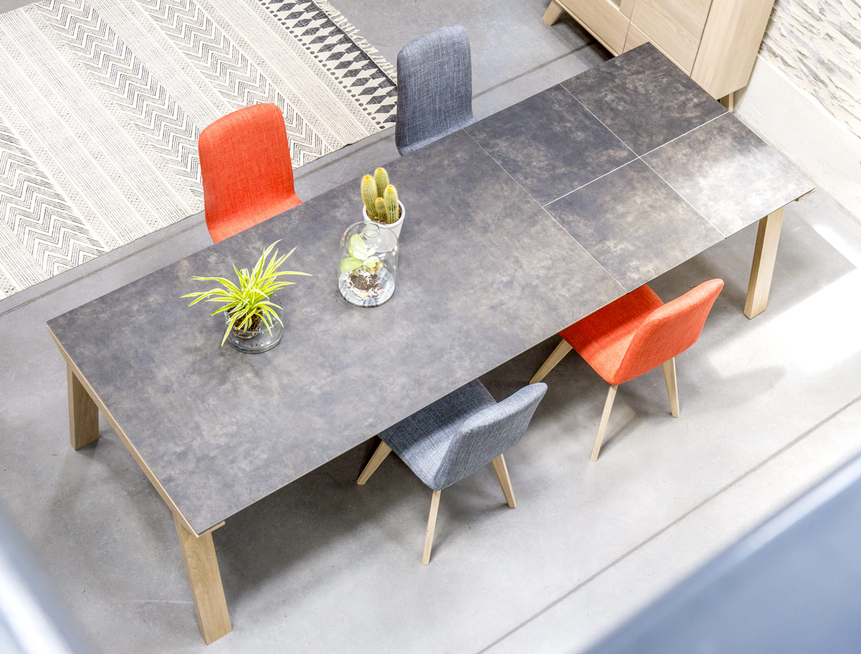 Plateau V pied 7 deux allonges