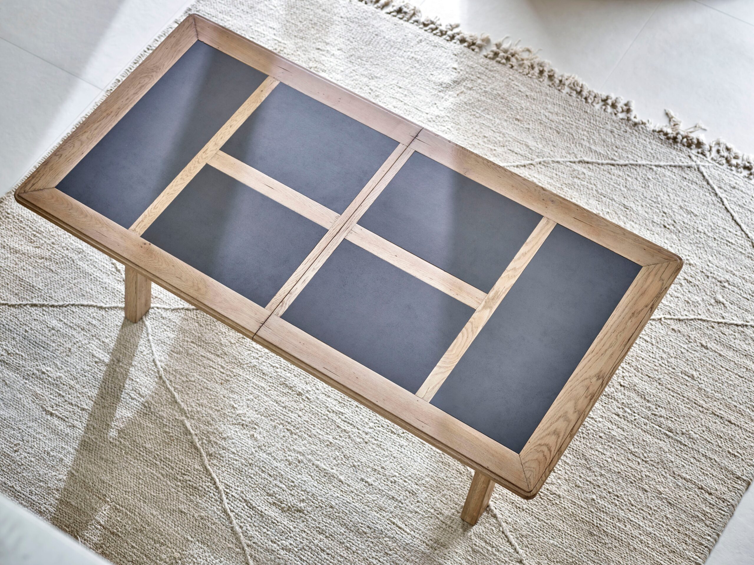 INDUS – Table rectangulaire (INT170B)