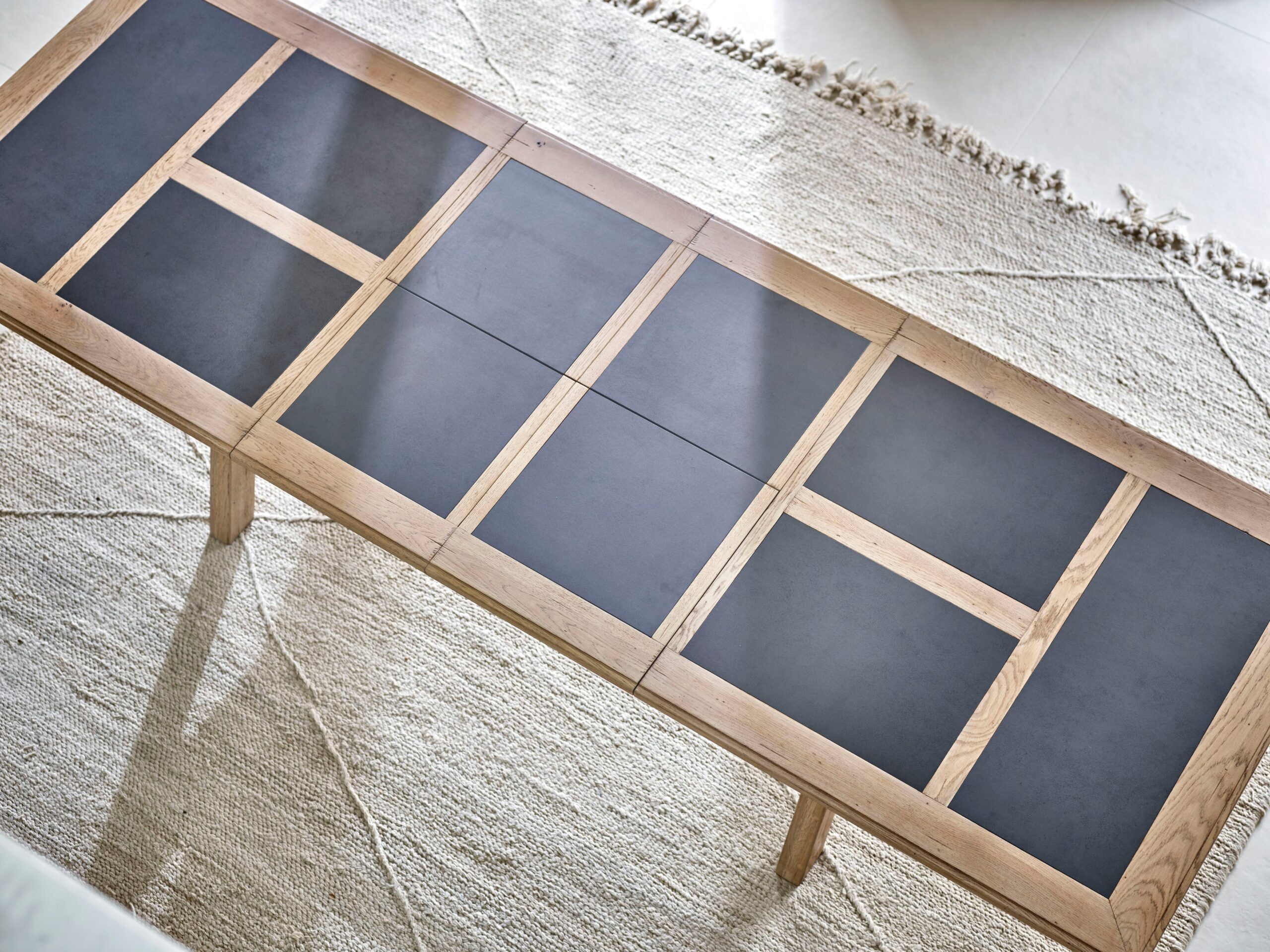 INDUS – Table rectangulaire (INT170B)