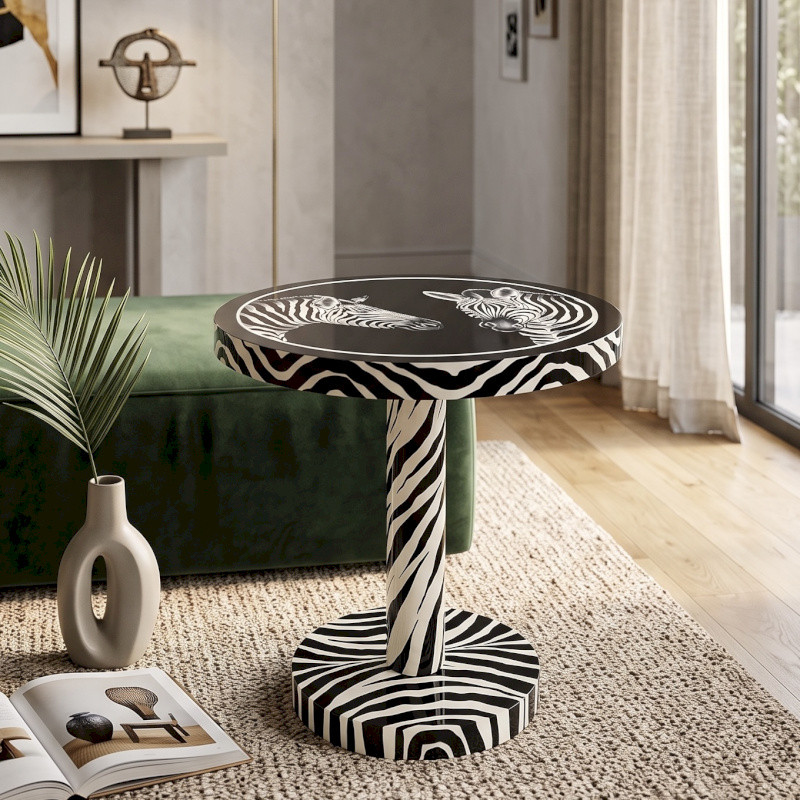 KATOU – Table d’appoint en bois sculpté